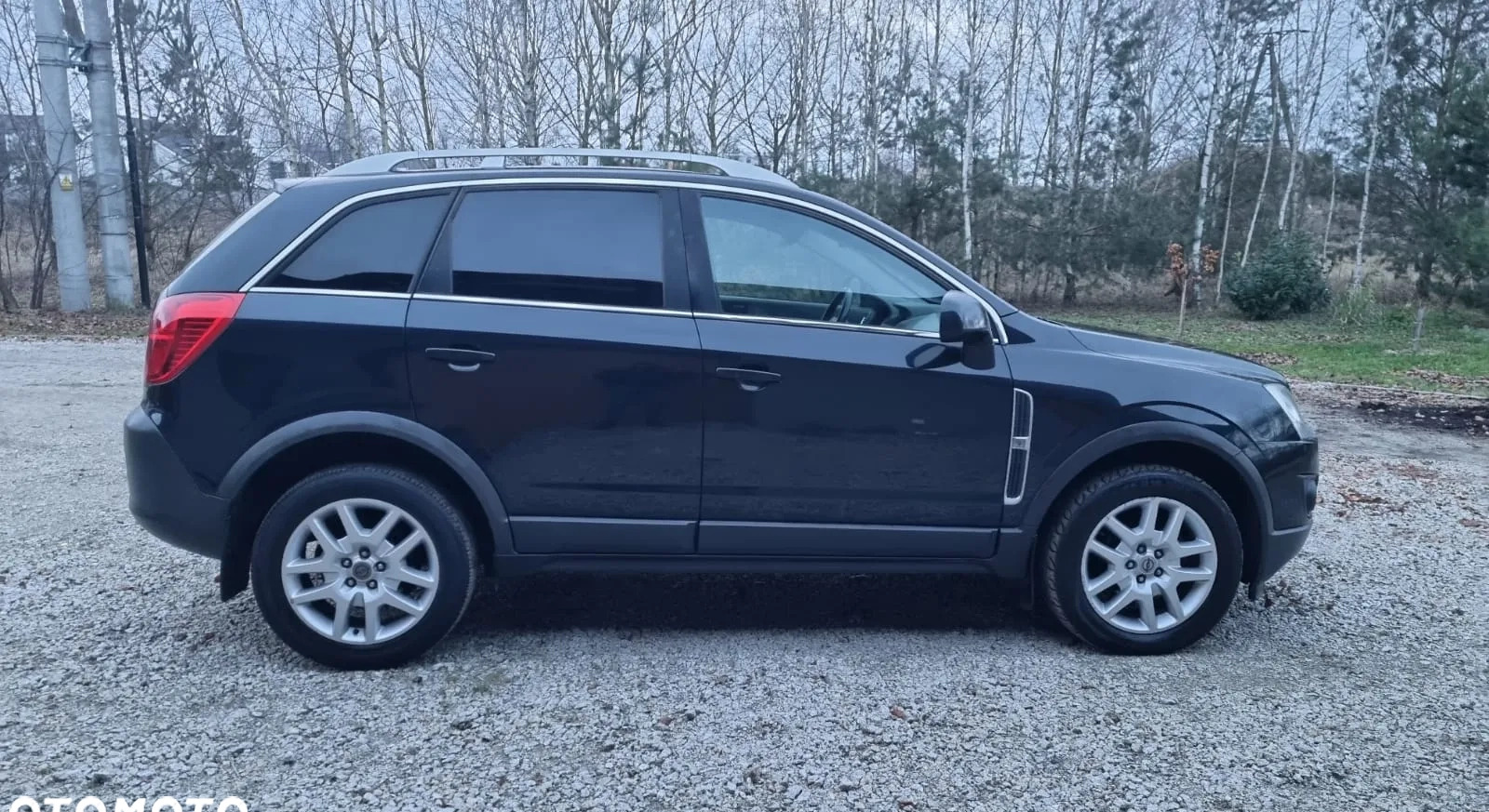 Opel Antara cena 32900 przebieg: 179000, rok produkcji 2012 z Leszno małe 137